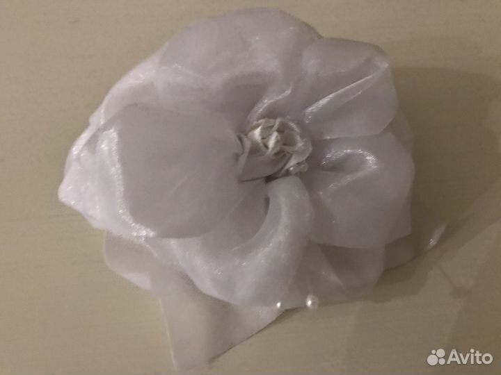 Банты, заколки 5 штук