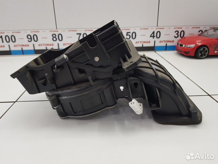 Вентилятор заднего подлокотника (Hyundai Equus)