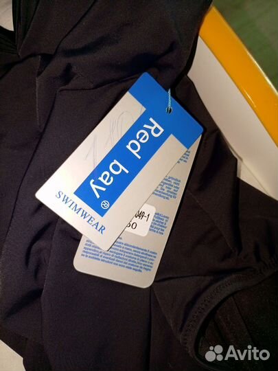 Купальник женский слитный