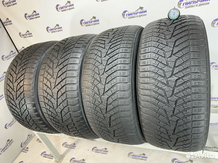 Yokohama BluEarth Winter V905 265/40 R21 и 295/35 R21 107V