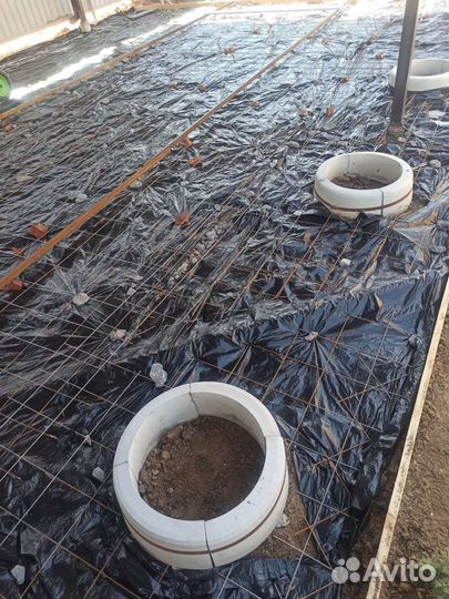 Разнорабочие