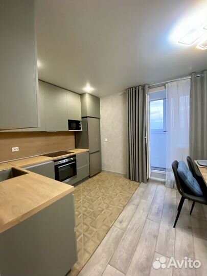 Кухня под потолок из мдф на заказ