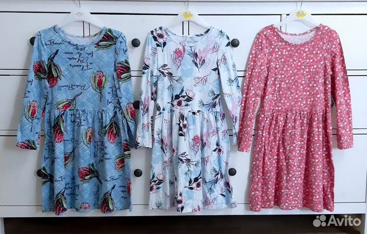 Комплект платьев для девочки 122-128