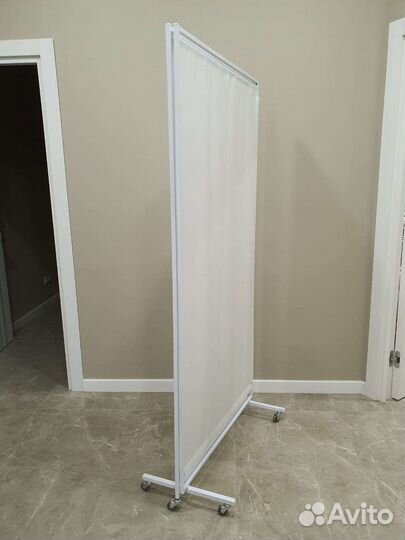 Ширма медицинская