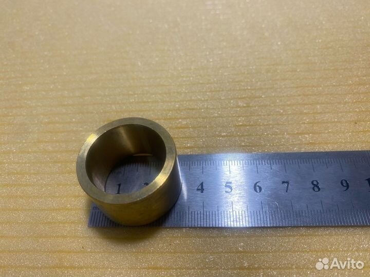 Втулка крышки кпп Mercedes Axor 2023