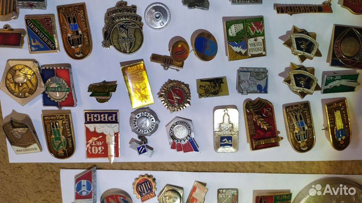 Знаки и значки СССР