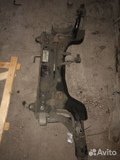 Подрамник передний Ford Fiesta 5 02-08