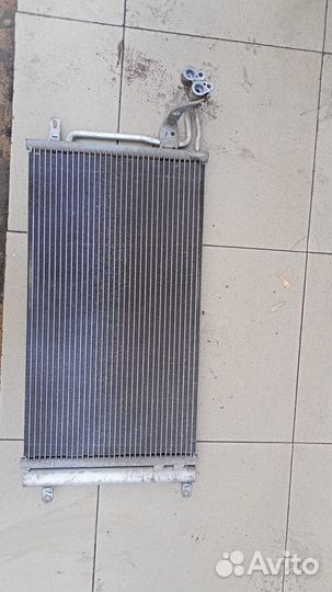 Радиатор кондиционера основной Volkswagen Polo 5