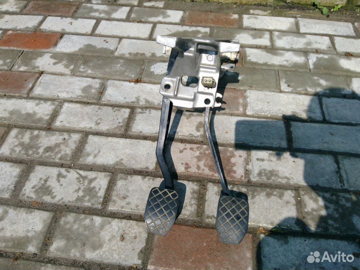 Блок педалей