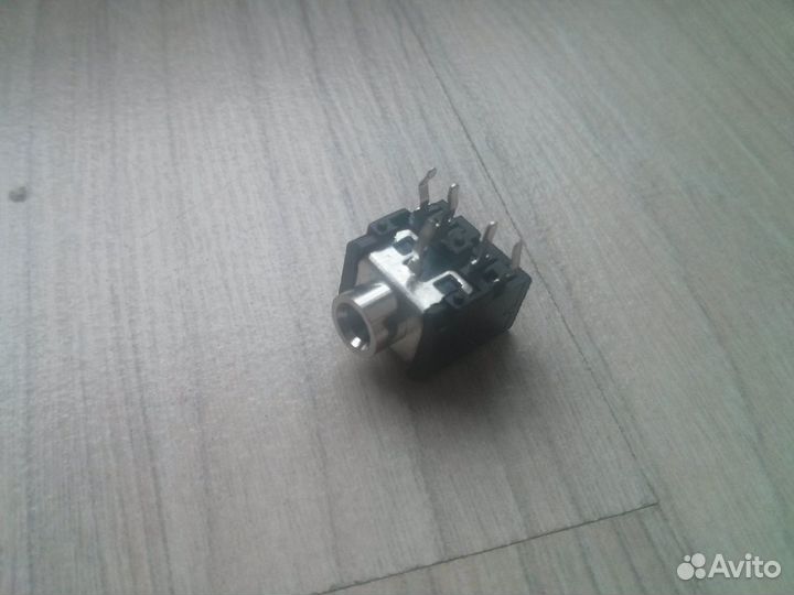 Гнёзда аудио 3,5 мм