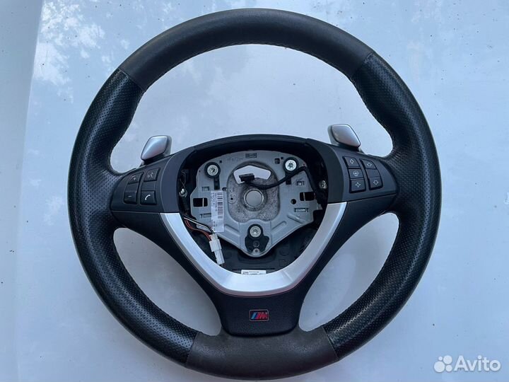 Руль Bmw X5 е70 X6 e71 с лепестками и обогревом