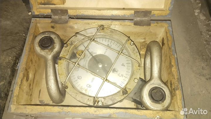 Динамометр 10т