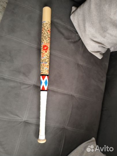 Бейсбольная бита деревянная
