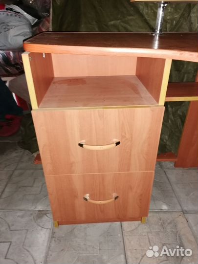 Компьютерный стол бу