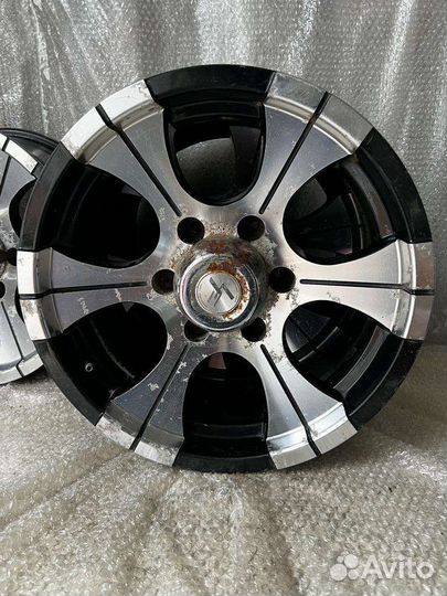 Диски r16 Nissan Patrol