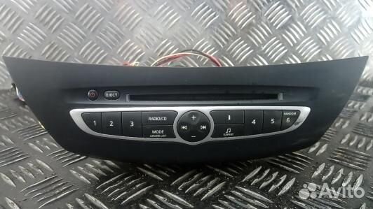 Магнитола renault laguna 3 (ENK03I401)