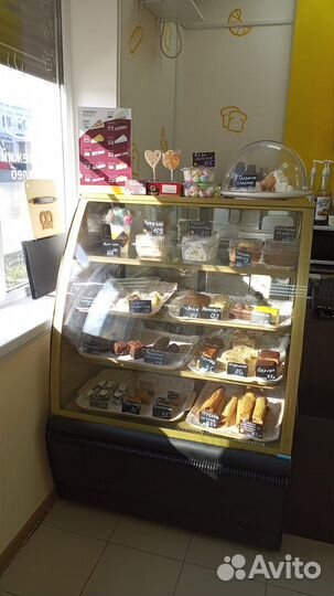 Кондитерская витрина carboma бу