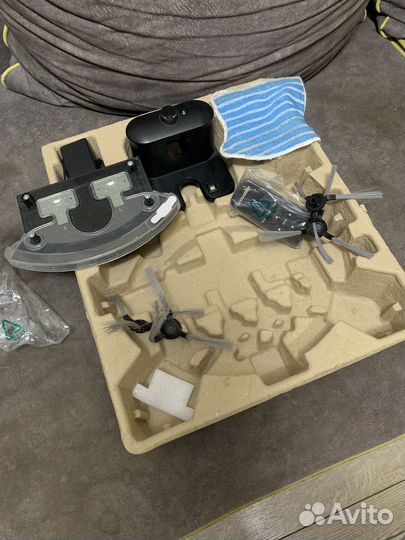 Робот пылесос redmond rv r450