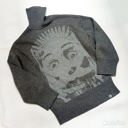 Свитер с принтом на заказ
