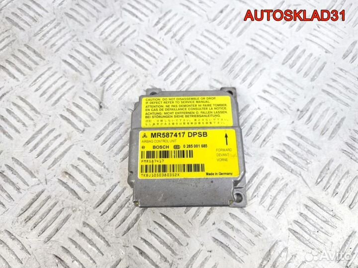 Блок управления AIR BAG Mitsubishi Colt MR587417