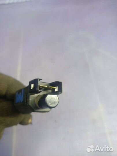 Концевик педали тормоза Volkswagen