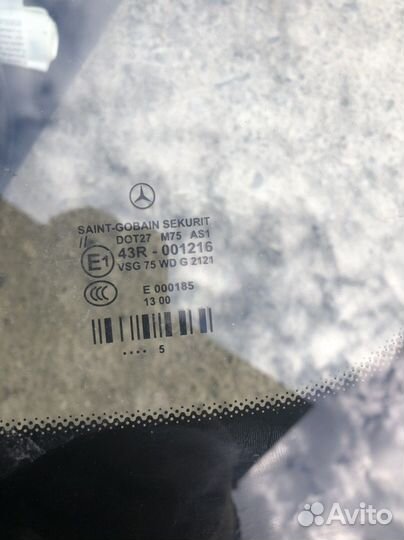 Лобовое стекло Mercedes CLS c218 w218