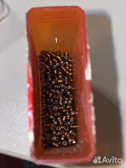 Бисер, стеклярус