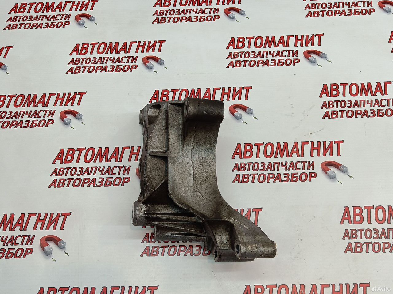 Кронштейн гур Митсубиси Лансер 10