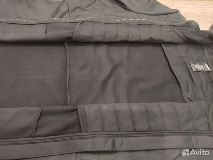 Куртка новая S,M,L