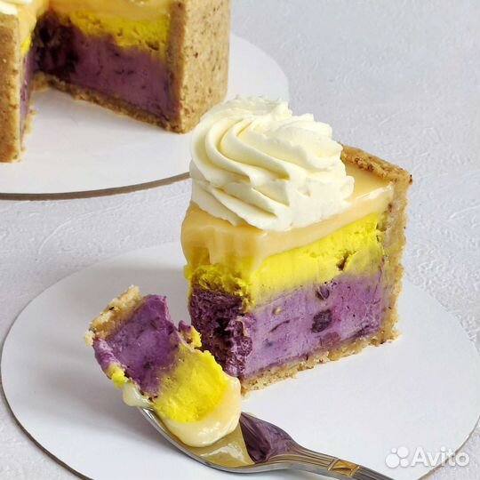 Торт Чизкейк Голубика-Лимон на День рождения