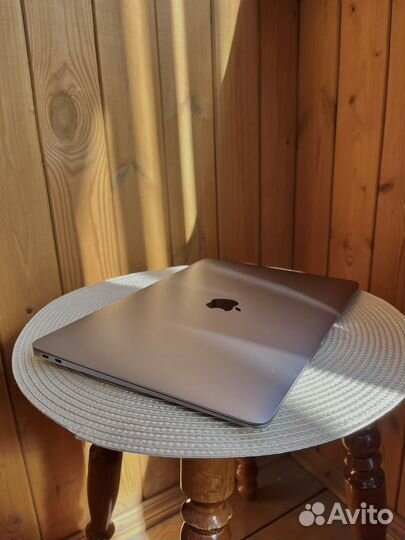 Apple MacBook air 13 2019