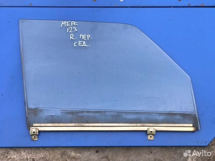 Стекло двери Мерседес Венц W123