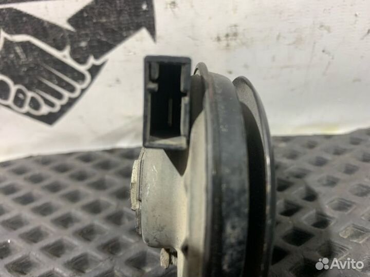 Звуковой сигнал Toyota Prius ZVW30 2ZR-FXE 2009