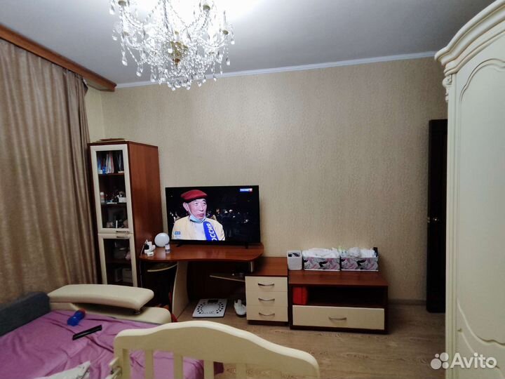 Спальный гарнитур бу