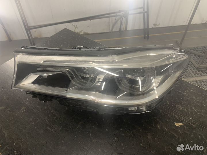 Фара левая BMW 7er G11/G12
