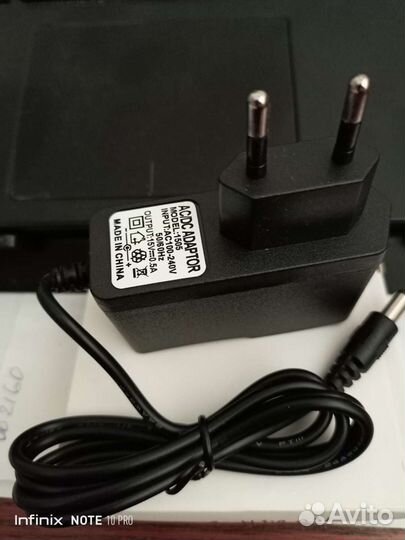 Блок питания/адаптер робот-пылесоса 15V/19 V/24V