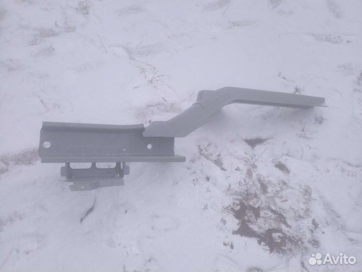 Лонжерон Лада Веста передний правый