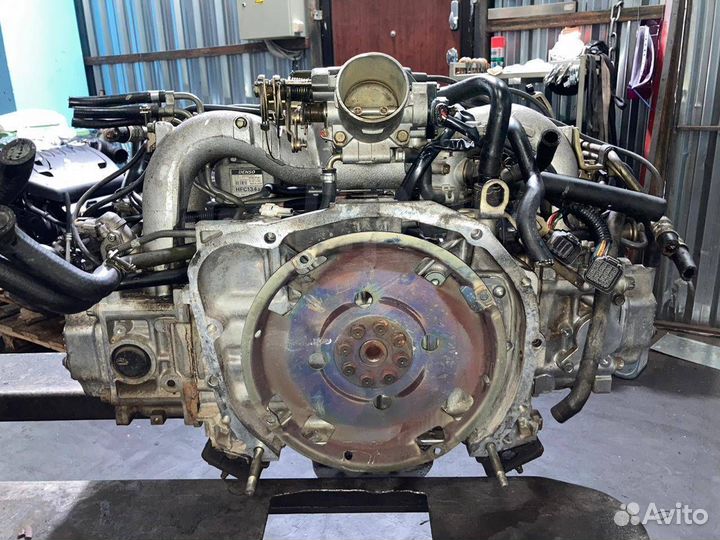 Двигатель EJ22 2.2 Subaru Impreza Legacy+акпп
