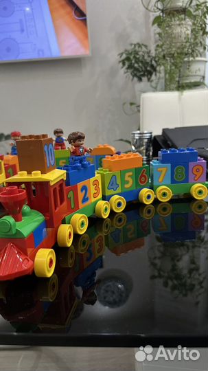 Lego duplo поезд