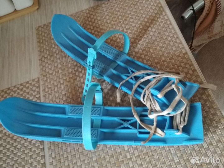 Лыжи детские пластик