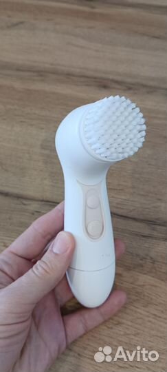 Щетка для лица Мэри Кей