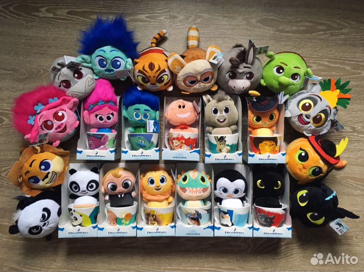 Наклейки ) игрушка в кружке новая