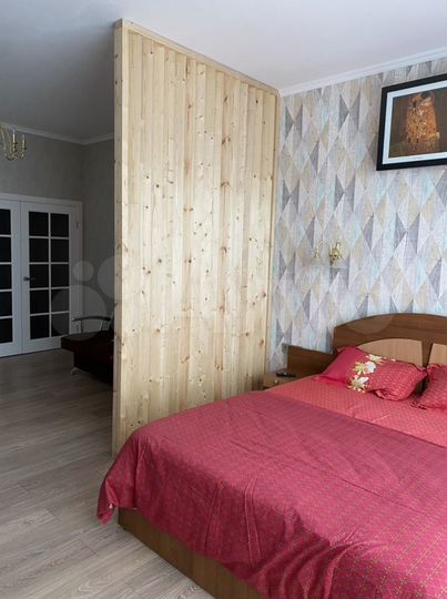 Комната 80 м², 2/5 эт.