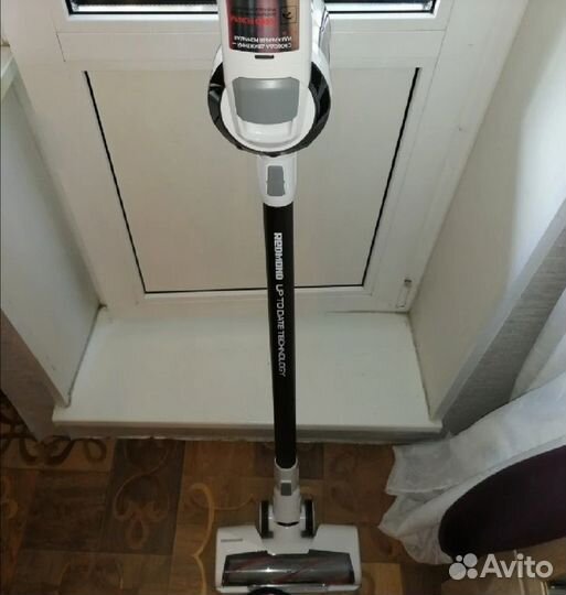 Запчасти Пылесос беспроводной redmond RV-UR360