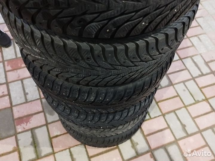 Yokohama Ice Guard Stud IG55 205/55 R16 94T