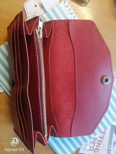 Бумажники из натуральной кожи