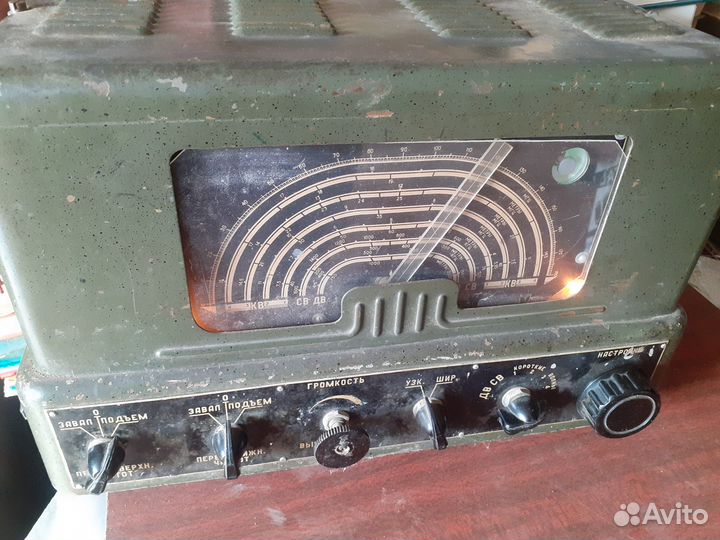 Ретро Радиоприёмник сетевой ламповый 