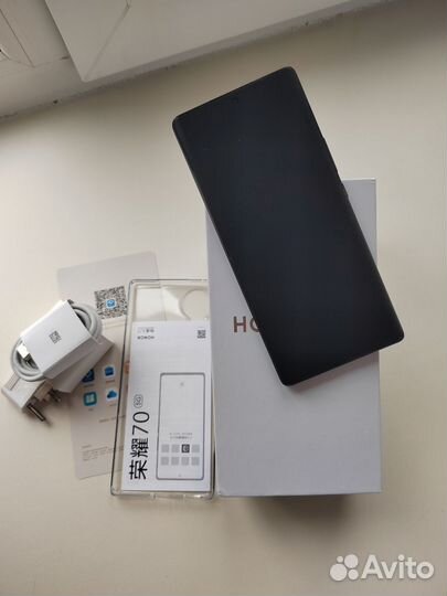 HONOR 70, 8/256 ГБ