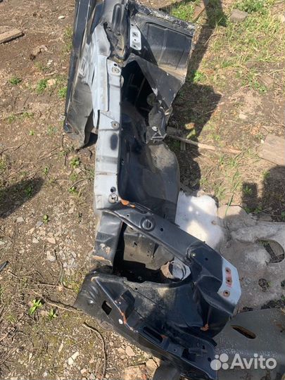 Лонжерон кузова правый Ssangyong Kyron внедорожник