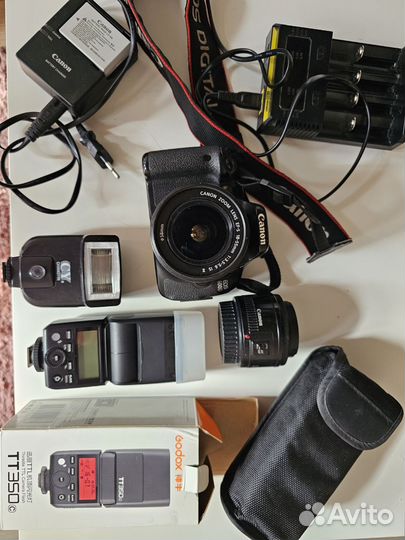 Зеркальный фотоаппарат canon 600d